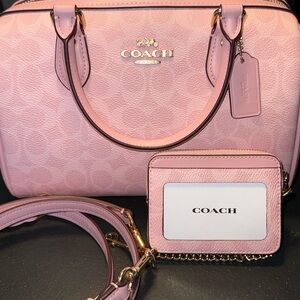 Coach Rowan Powder Pink Handbag With matching wallet! 💕